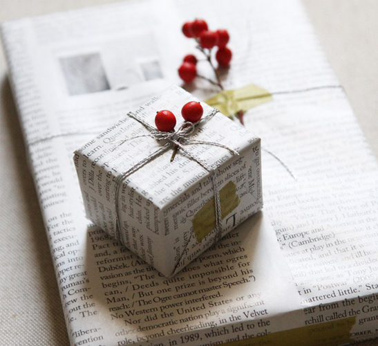 Eco and alternative gift wrapping ideas UPCYCLIST