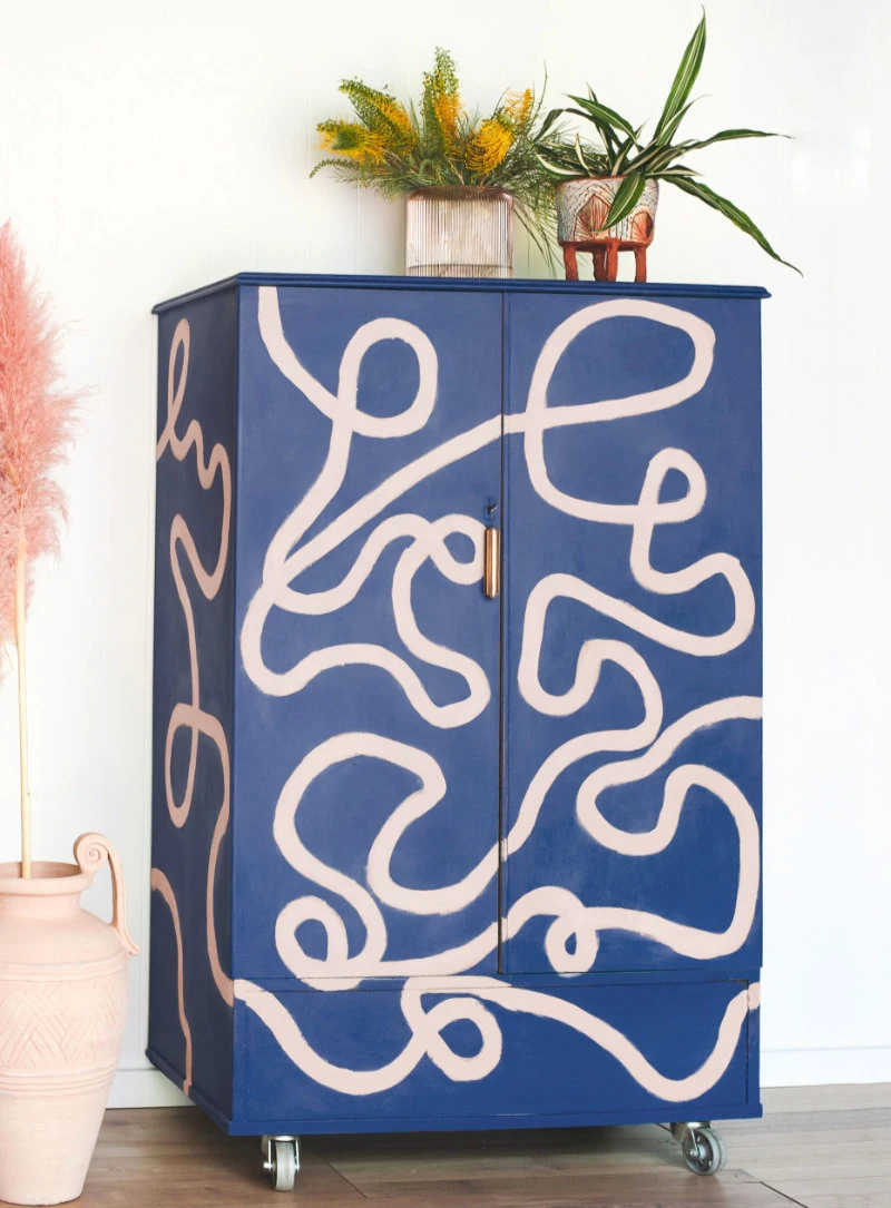 Squiggle Cabinet furniture painting idea by Polly Coulson