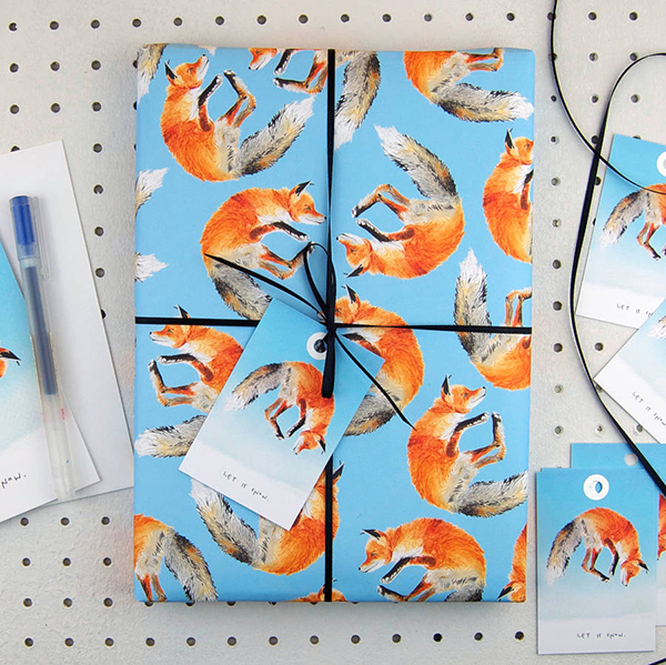 Fox eco recycled wrapping paper