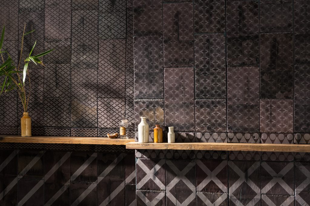 Etched reclaimed slate tiles by artist Daniel Heath