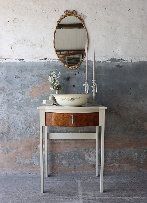 Freestanding Painted Vintage 1930s Washstand