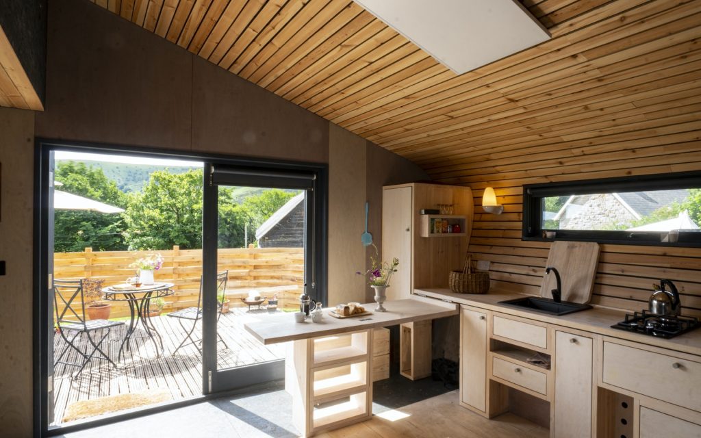 Cabin to rent in Wales